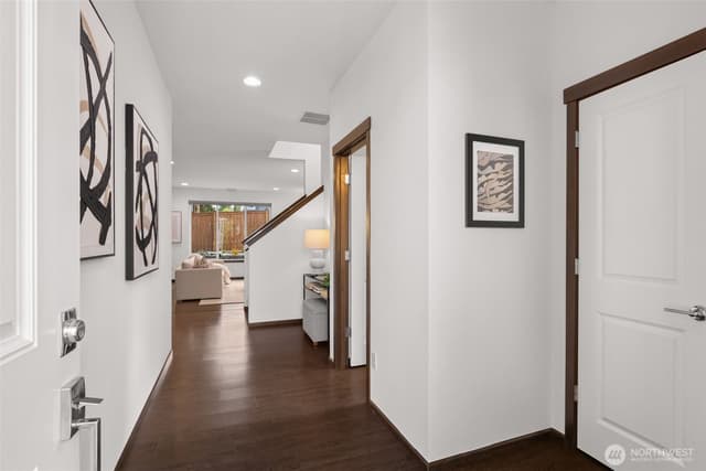 Property photo for 2729 S 124th Lane, Burien photo 3