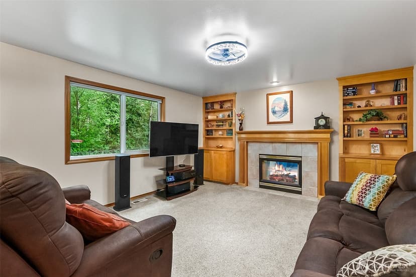 Property photo for 7011 158th Street SE, Snohomish photo 13