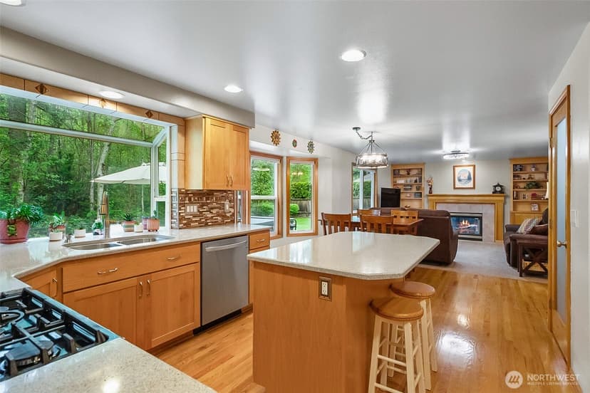 Property photo for 7011 158th Street SE, Snohomish photo 11