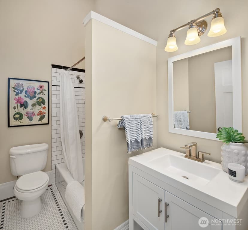 Property photo for 159 Blaine Street, Seattle photo 21
