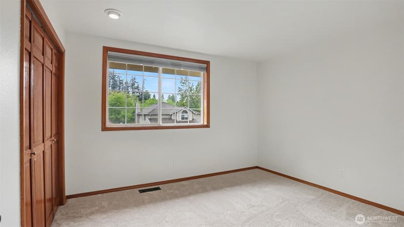 Property photo for 18314 142nd Avenue SE, Renton photo 26
