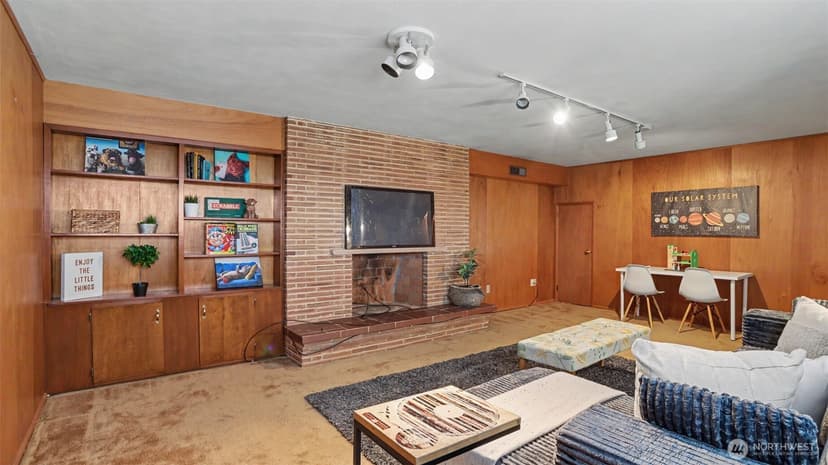 Property photo for 5810 NE 181st Street, Kenmore photo 30