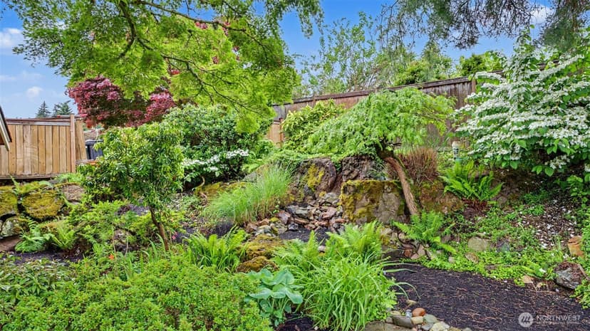 Property photo for 5810 NE 181st Street, Kenmore photo 36