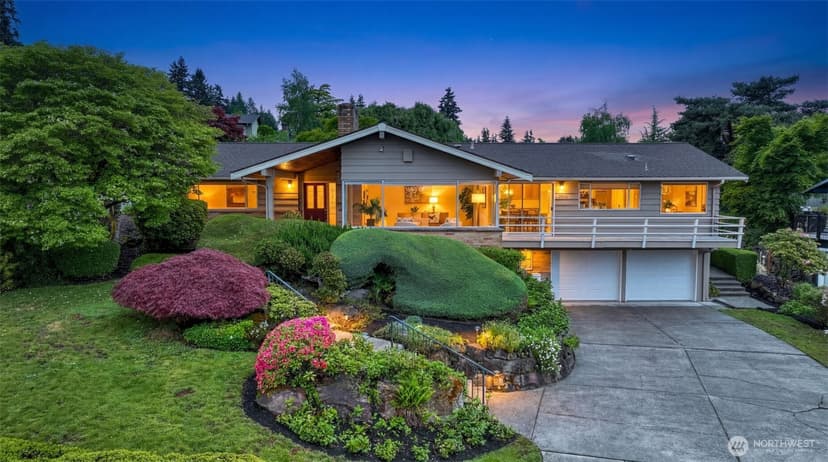 Property photo for 5810 NE 181st Street, Kenmore