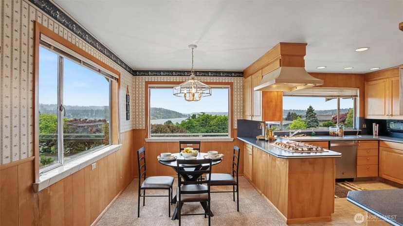 Property photo for 5810 NE 181st Street, Kenmore photo 18
