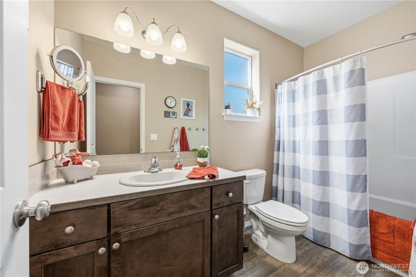 Property photo for 609 N Bradley Street, Chelan photo 15