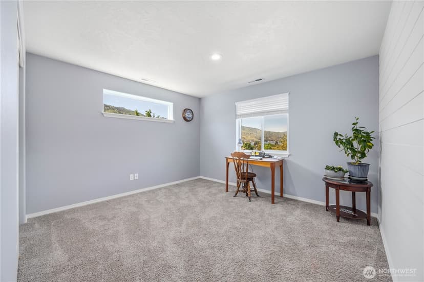 Property photo for 609 N Bradley Street, Chelan photo 23