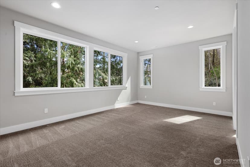 Property photo for 3500 Alaska Road, Brier photo 21