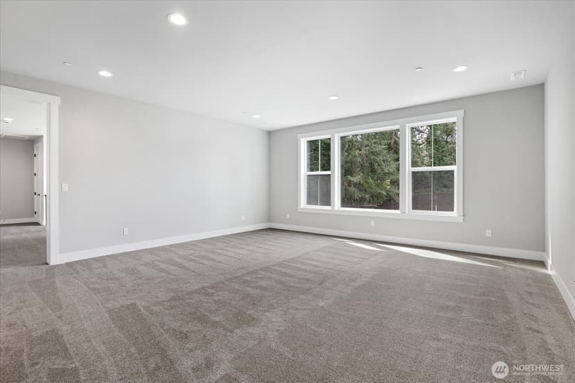 Property photo for 3500 Alaska Road, Brier photo 29