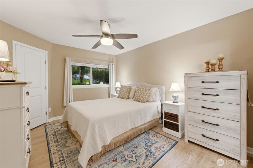 Property photo for 31500 33rd Place SW #B103, Federal Way photo 9