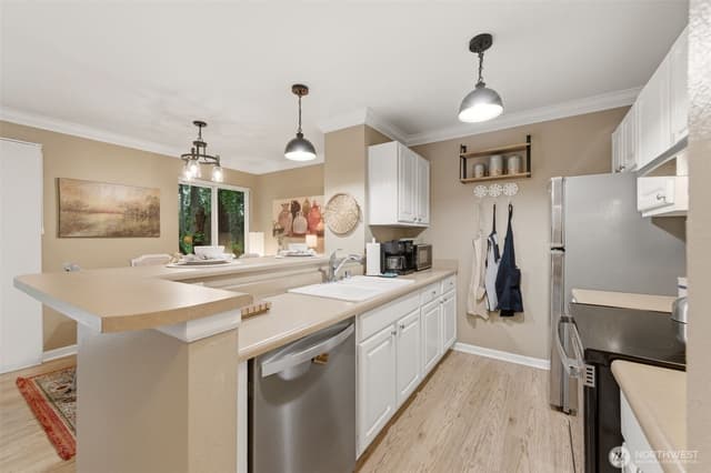 Property photo for 31500 33rd Place SW #B103, Federal Way photo 4