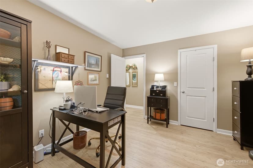 Property photo for 31500 33rd Place SW #B103, Federal Way photo 14