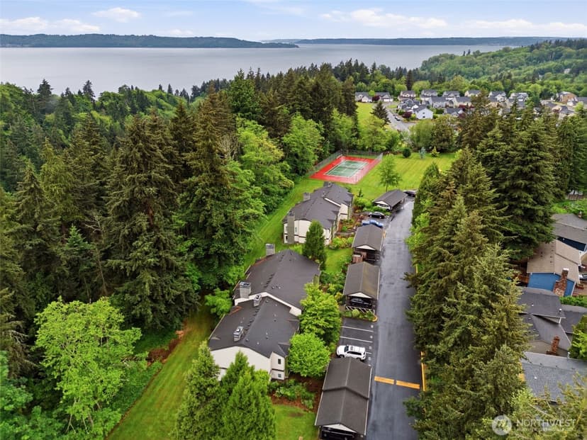 Property photo for 31500 33rd Place SW #B103, Federal Way photo 32