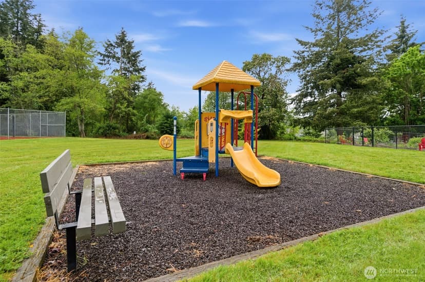 Property photo for 31500 33rd Place SW #B103, Federal Way photo 37