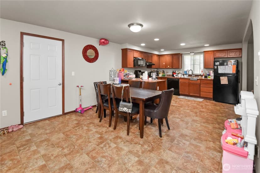 Property photo for 14732 49th Drive NE, Marysville photo 18
