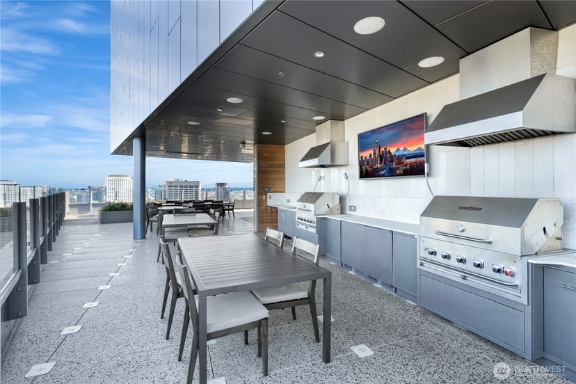 Property photo for 121 Stewart Street #1605, Seattle photo 21