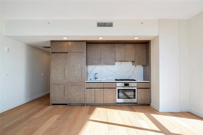 Property photo for 121 Stewart Street #1605, Seattle photo 5