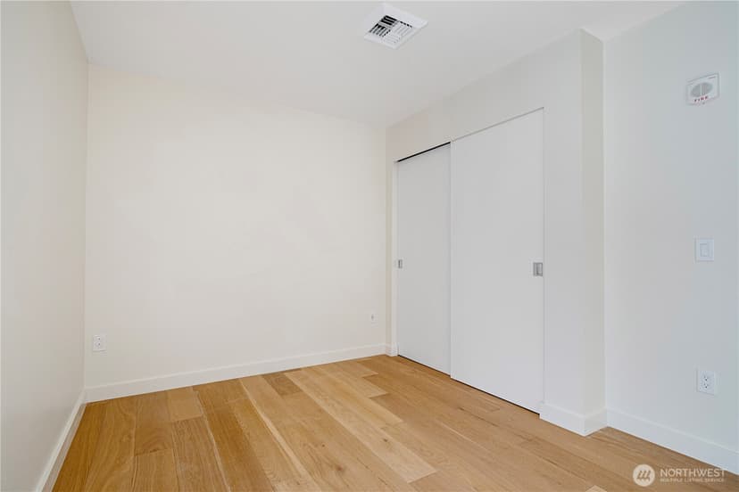 Property photo for 121 Stewart Street #1605, Seattle photo 13