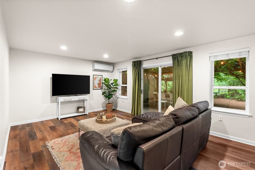 Property photo for 9922 132nd Street NW, Gig Harbor photo 11