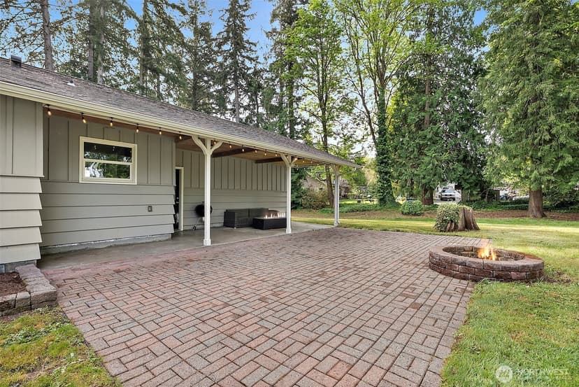 Property photo for 10516 46th Avenue E, Tacoma photo 31