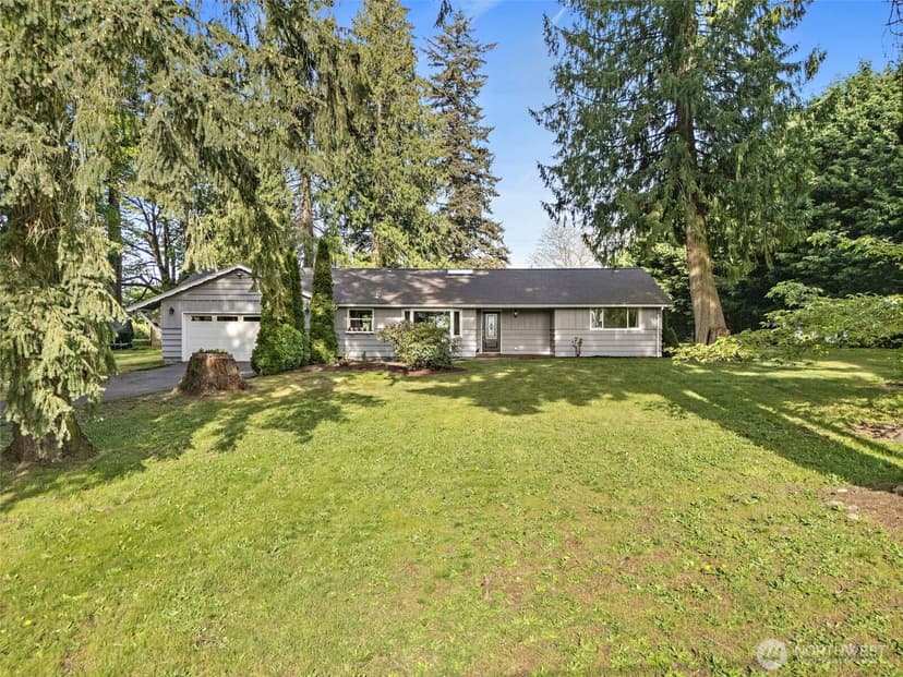 Property photo for 10516 46th Avenue E, Tacoma photo 32