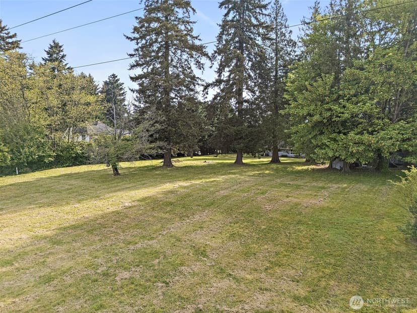 Property photo for 10516 46th Avenue E, Tacoma photo 37