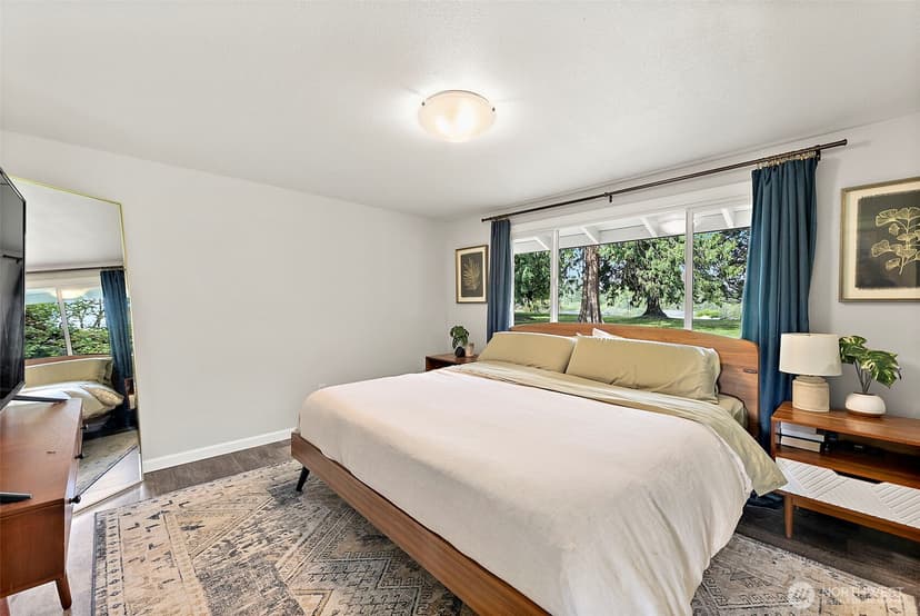 Property photo for 10516 46th Avenue E, Tacoma photo 24