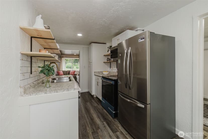 Property photo for 2122 15th Street, Bremerton photo 15