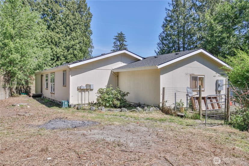 Property photo for 4717 Hansen Drive, Clinton photo 21