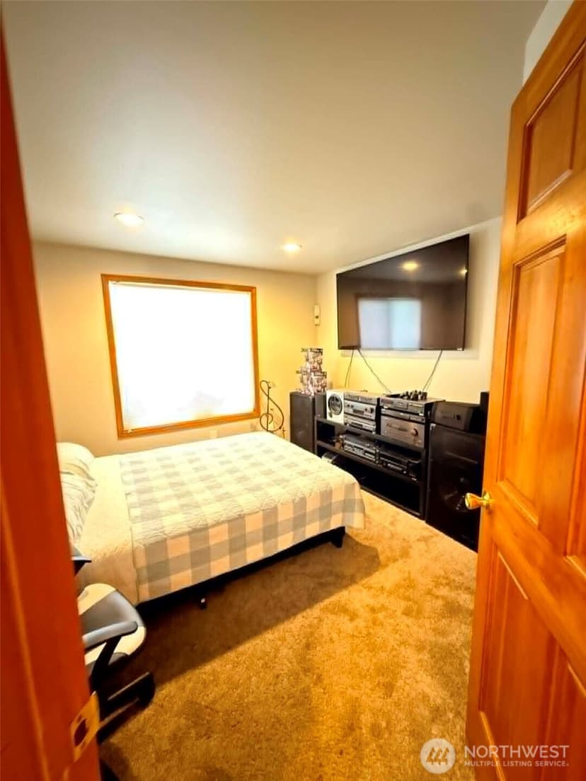 Property photo for 8602 164th Street Ct E, Puyallup photo 13