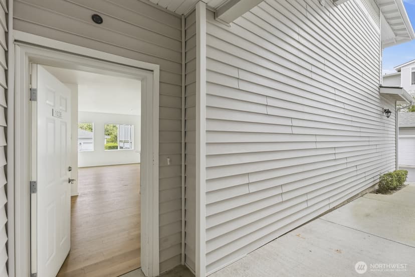Property photo for 14915 38th Drive SE #HH1028, Bothell photo 6