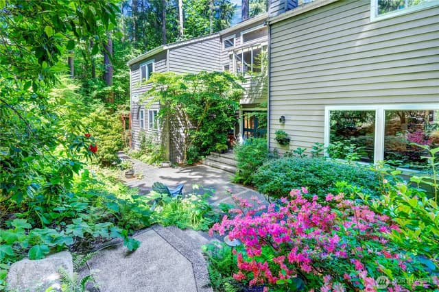 Property photo for 17220 NE 152nd Street, Woodinville photo 3