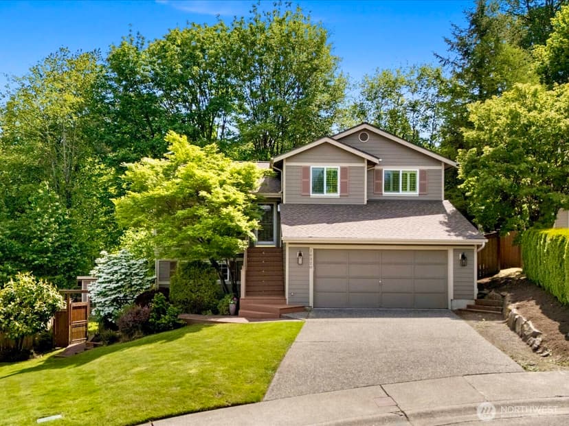 Property photo for 16320 3rd Avenue NE, Duvall photo 2