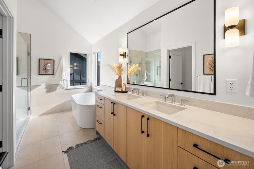 Property photo for 2851 NW 70th Street, Seattle photo 21