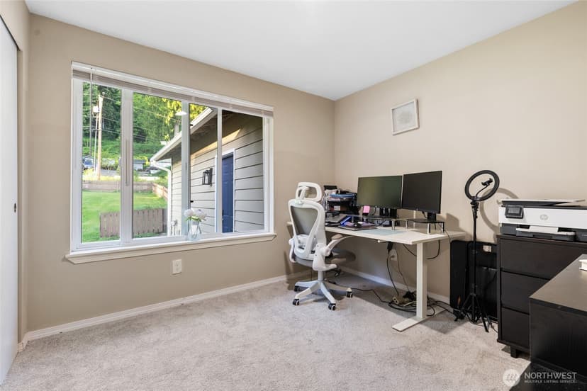 Property photo for 18028 121st Street NE, Arlington photo 18