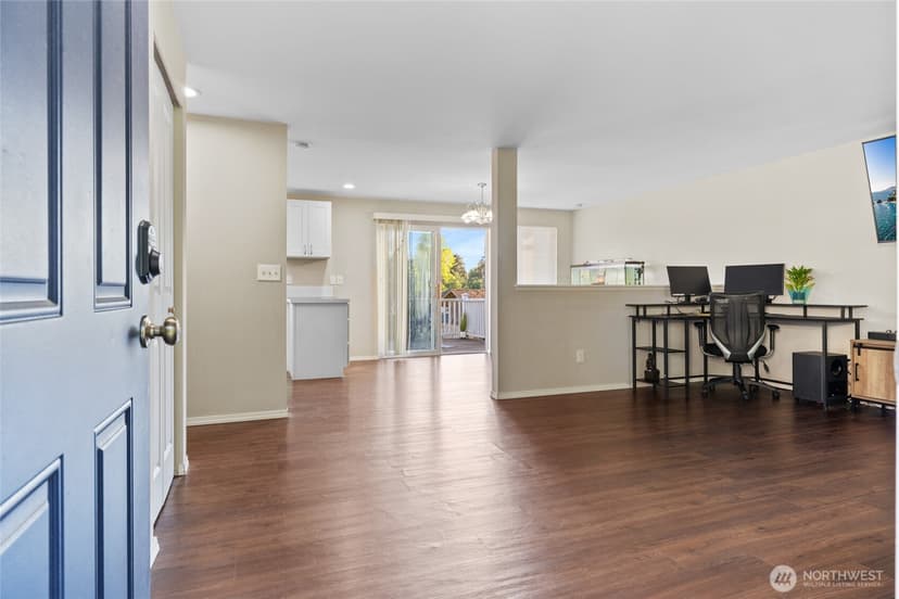 Property photo for 18028 121st Street NE, Arlington photo 6
