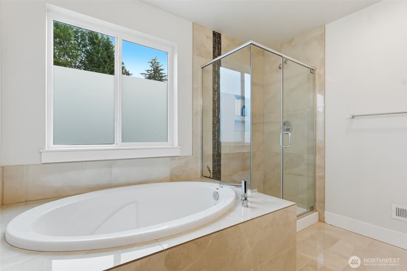 Property photo for 3109 108th Avenue E, Edgewood photo 22