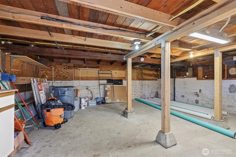 Property photo for 5444 40th Avenue SW, Seattle photo 17