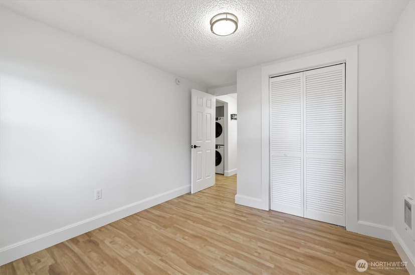 Property photo for 5444 40th Avenue SW, Seattle photo 15