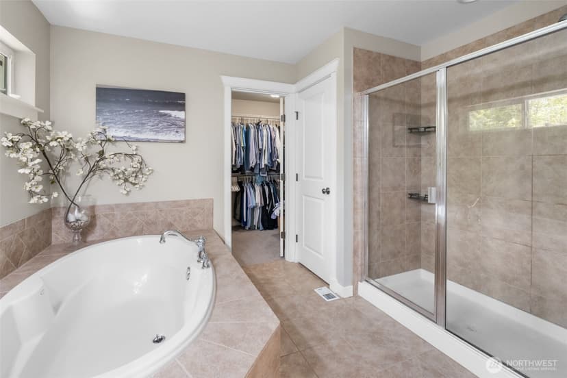 Property photo for 16627 37th Drive SE, Bothell photo 22