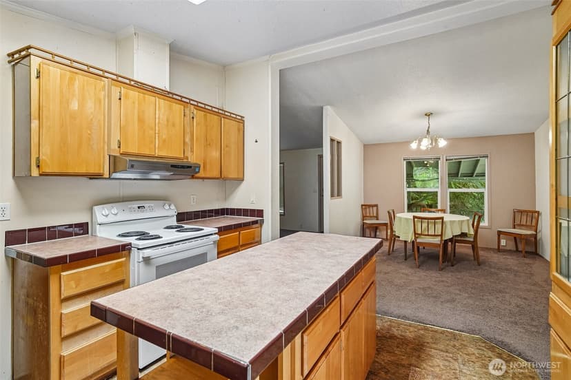 Property photo for 5160 Blacktail Lane, Langley photo 12