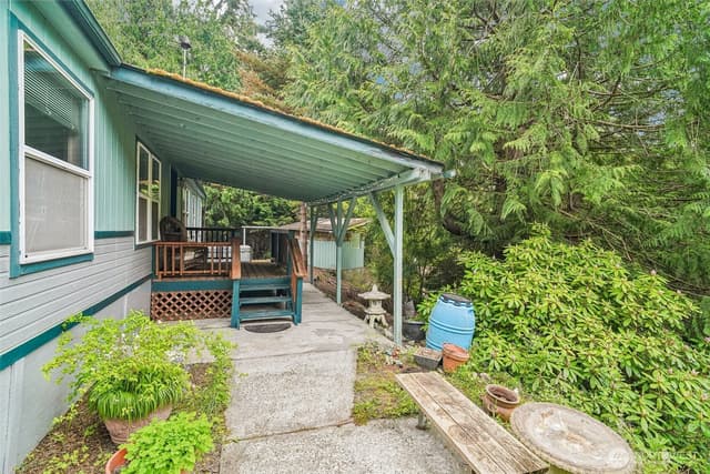 Property photo for 5160 Blacktail Lane, Langley photo 3
