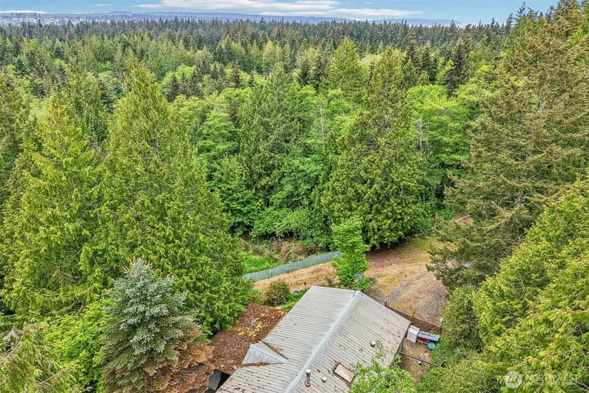 Property photo for 5160 Blacktail Lane, Langley photo 37