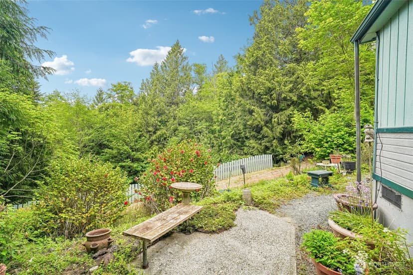 Property photo for 5160 Blacktail Lane, Langley photo 28
