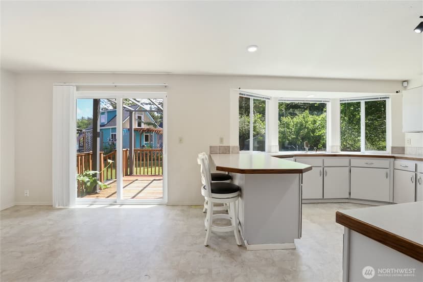 Property photo for 444 Canal Drive SE, Ocean Shores photo 17