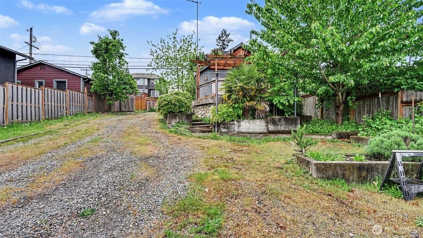 Property photo for 926 E Marine View Drive, Everett photo 24