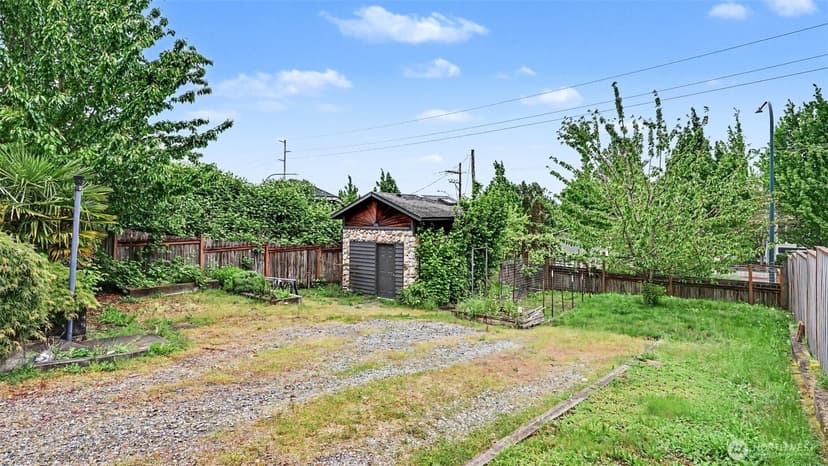 Property photo for 926 E Marine View Drive, Everett photo 23