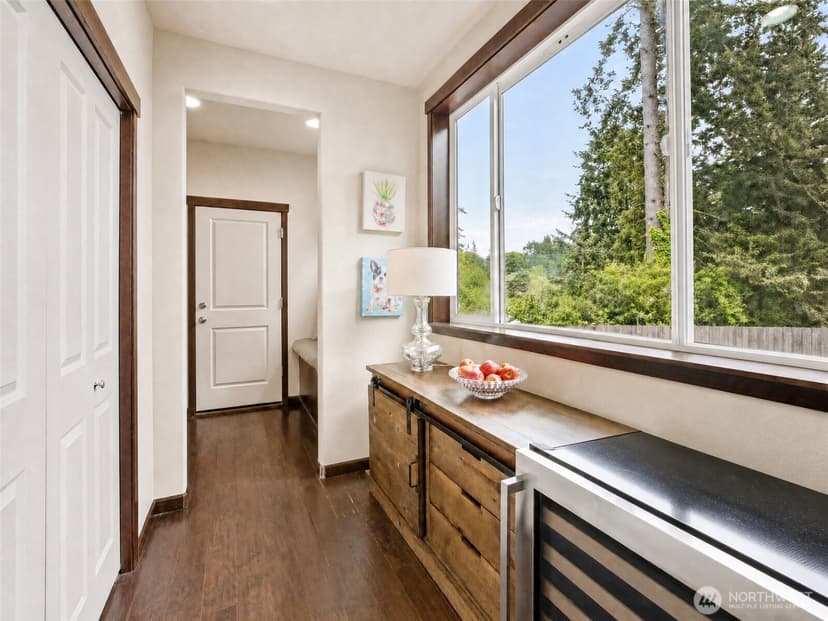 Property photo for 21002 61st Avenue W, Lynnwood photo 14
