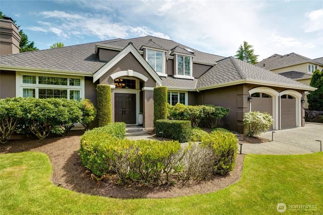 Property photo for 1220 268th Way SE, Sammamish photo 2