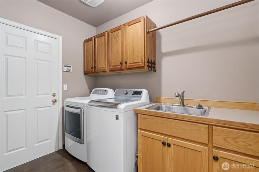 Property photo for 1220 268th Way SE, Sammamish photo 23